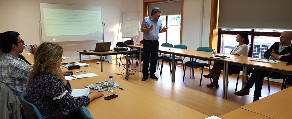 Presidente do IAPMEI dá aula em Leiria para alunos de Gestão para PME